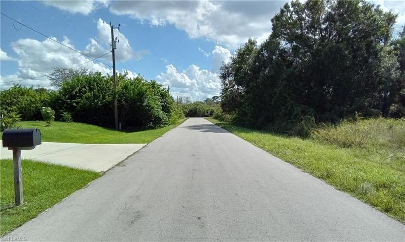538  Upstate S AVE, LEHIGH ACRES, FL 33974