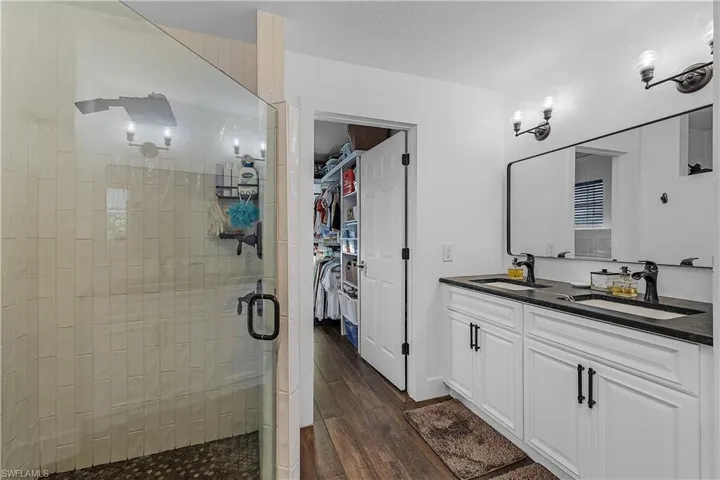 2551 Tamarind St, Other, Florida 33956