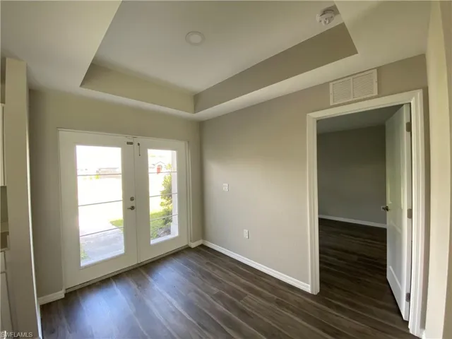 2821 Nw 6th Pl, Cape Coral, Florida 33993