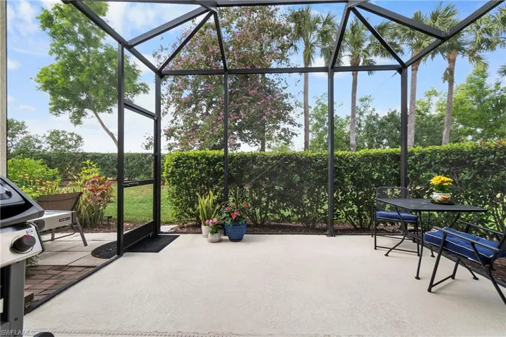 Extended Lanai area