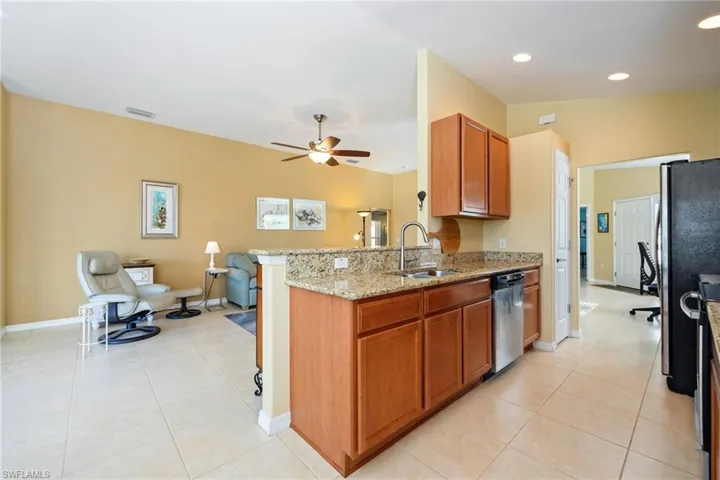 2538  Anguilla  DR, Cape Coral, FL 33991