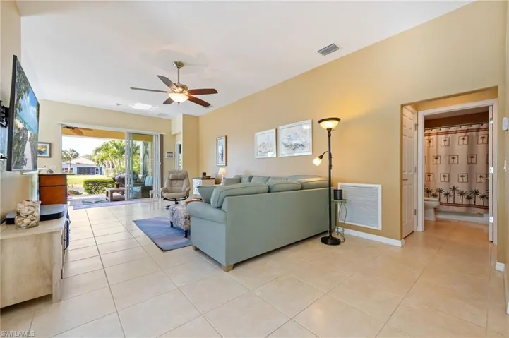 2538  Anguilla  DR, Cape Coral, FL 33991