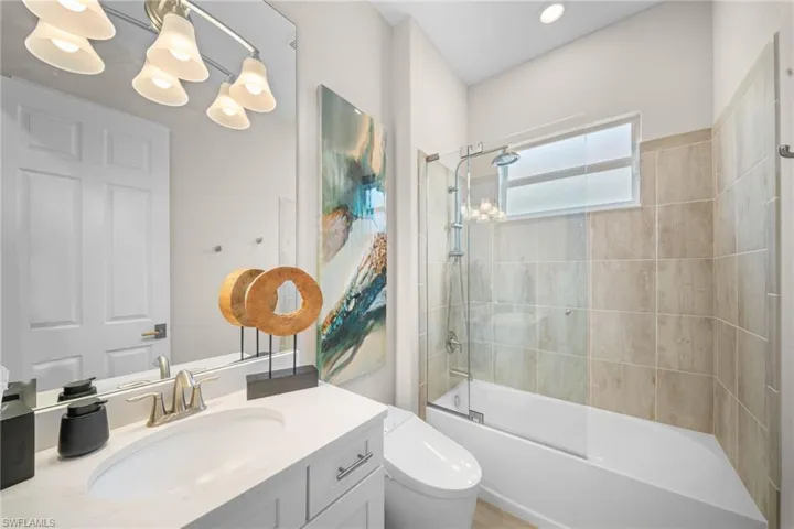 14853 Blue Bay Cir, Fort Myers, Florida 33913