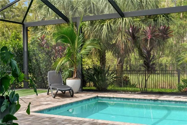 14853 Blue Bay Cir, Fort Myers, Florida 33913