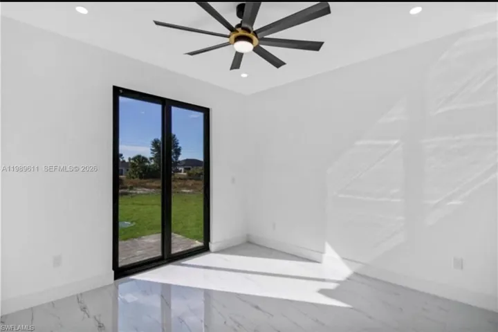 5045  Benton  ST, Lehigh Acres, FL 33971