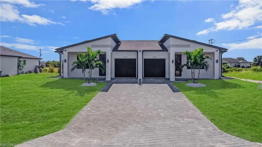 5045  Benton  ST, Lehigh Acres, FL 33971