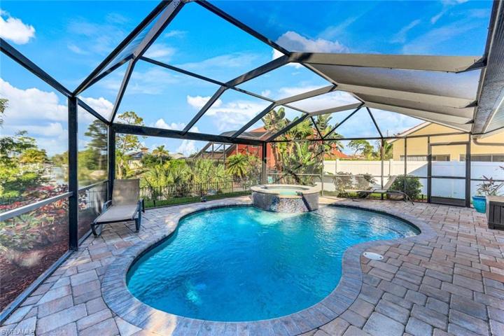 9315 Pennsylvania AVE, BONITA SPRINGS FL 34135