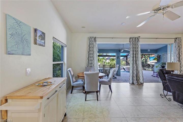 9315 Pennsylvania AVE, BONITA SPRINGS FL 34135