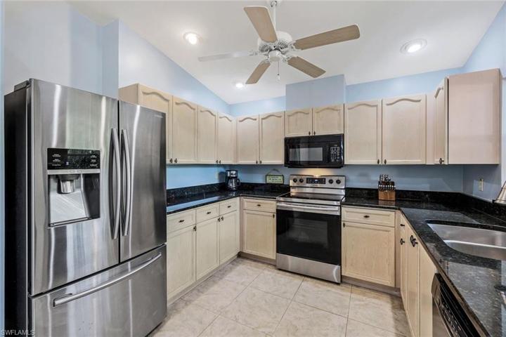 9315 Pennsylvania AVE, BONITA SPRINGS FL 34135