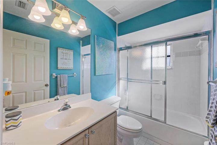 9315 Pennsylvania AVE, BONITA SPRINGS FL 34135
