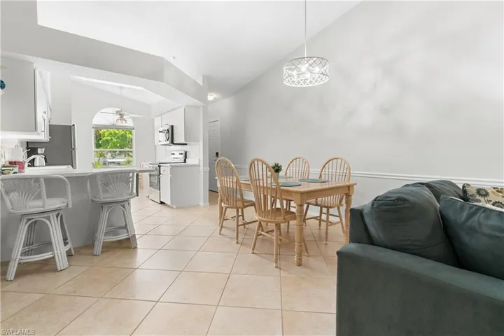 28720 Bermuda Bay Way 205, Bonita Springs, Florida 34134
