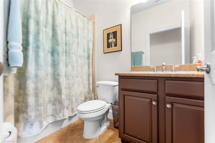 2ND FULL BATHROOM