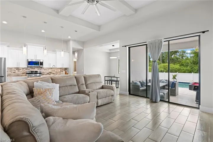 2711 18th St W, Lehigh Acres, Florida 33971
