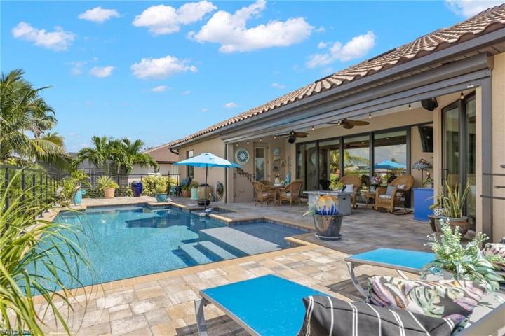 This backyard area has EVERYTHING!!!  All its missing is you!