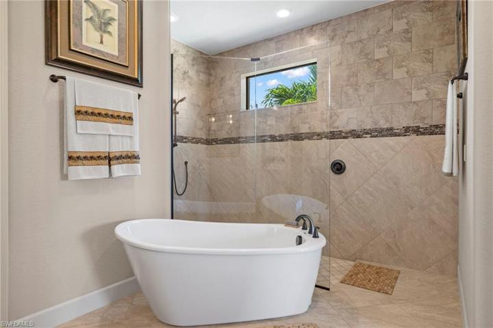 Soaking tub and large walk in shower!