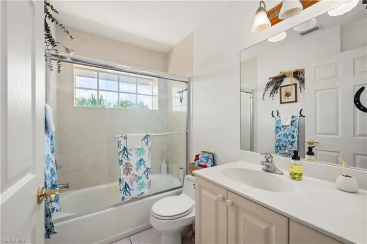 569 Rio Vista Ave, Punta Gorda, Florida 33982