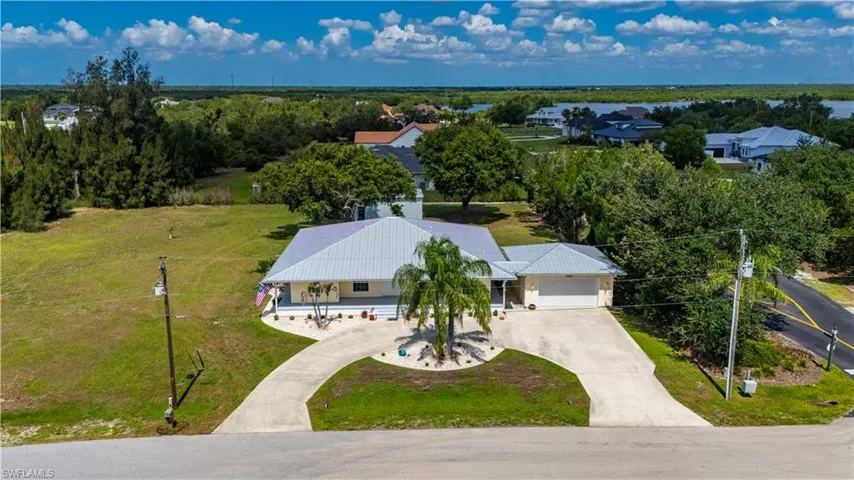 569 Rio Vista Ave, Punta Gorda, Florida 33982