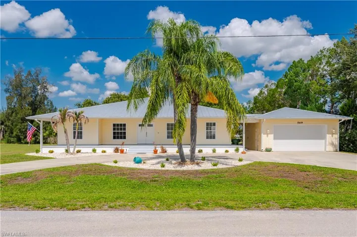 569 Rio Vista Ave, Punta Gorda, Florida 33982