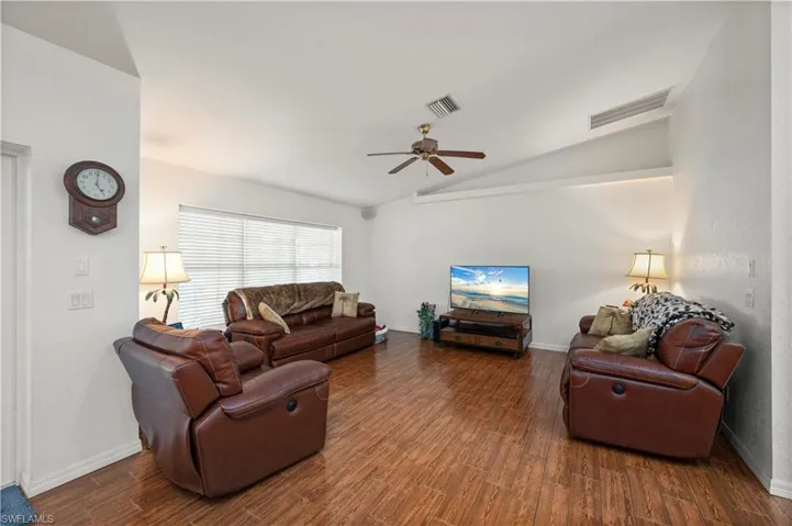 569 Rio Vista Ave, Punta Gorda, Florida 33982