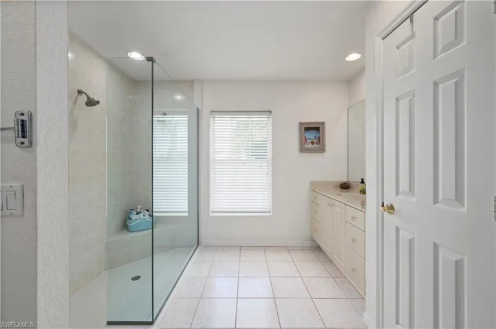 569 Rio Vista Ave, Punta Gorda, Florida 33982