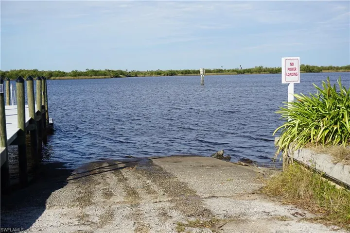Community private boat ramp for members