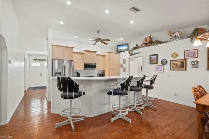 569 Rio Vista Ave, Punta Gorda, Florida 33982