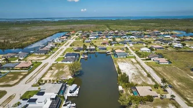 4108 Nw 16th Ter, Cape Coral, Florida 33993
