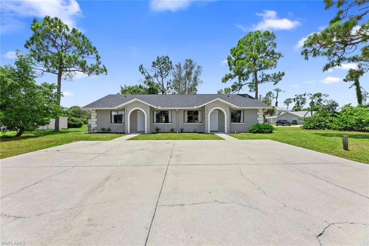 7470/7472 Field Rd, Fort Myers Fl 33967