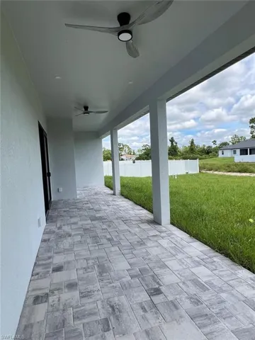 View of patio / terrace with a ceiling fan