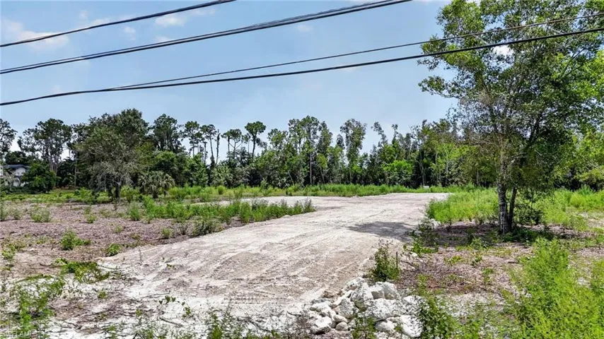 6814 Magnolia Ln, Fort Myers, Florida 33966