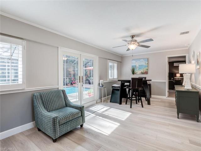 Sunroom/Den