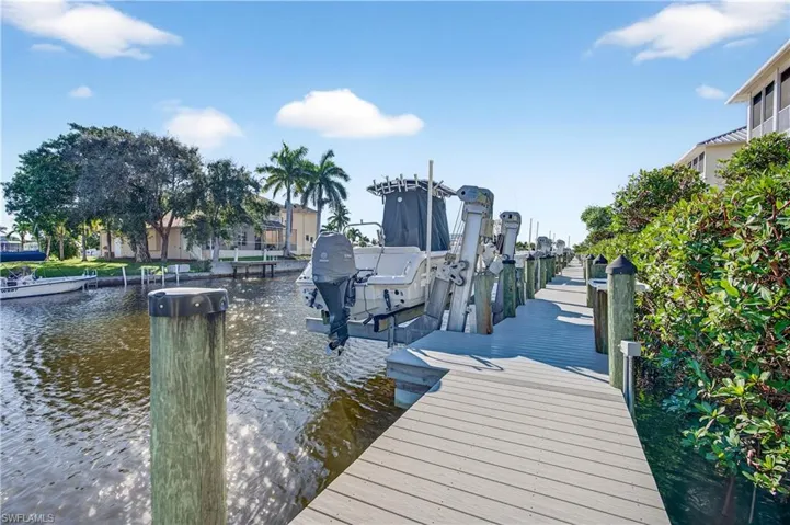 Dock with 13,000LB boat lift