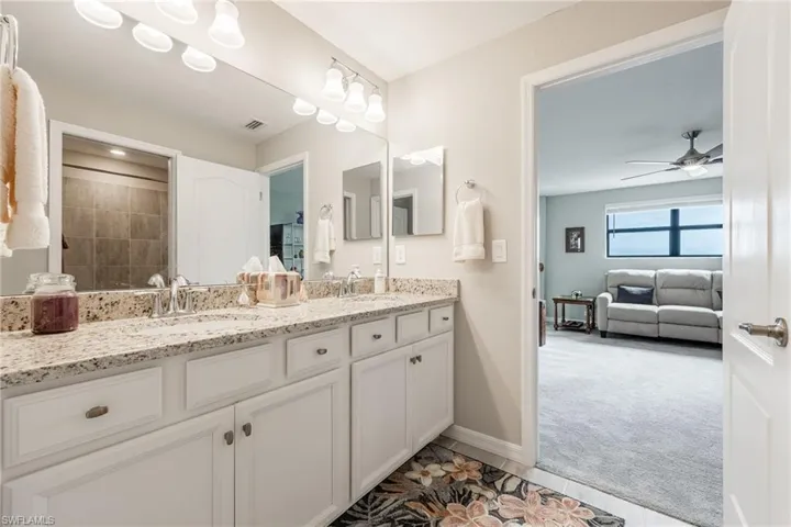 3432 Murcia Ct, Fort Myers, Florida 33905