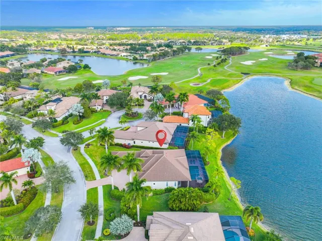 8950 Shenendoah Cir, Naples, Florida 34113