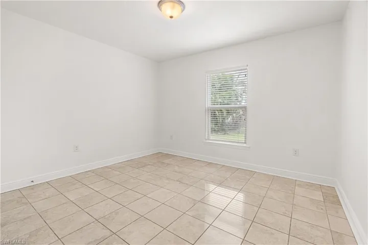 5321 Bywood St, Lehigh Acres Fl 33971