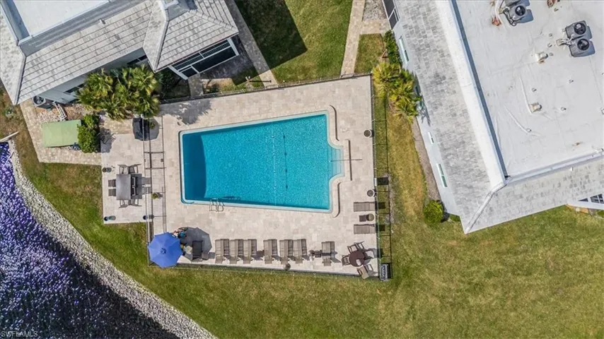 4150  Crayton  RD, Naples, FL 34103