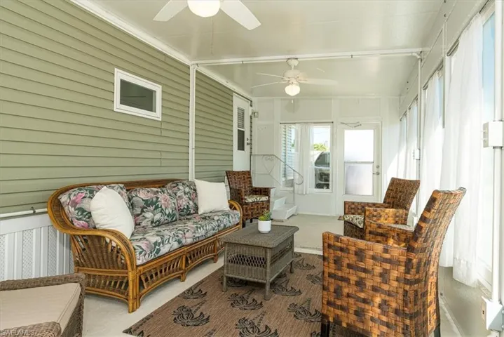 Large outdoor enclosed Lanai