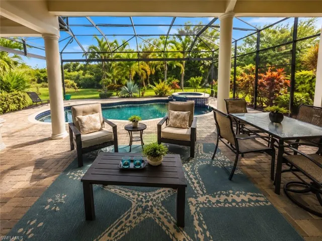 6574 Amarone Ln, Naples, Florida 34113