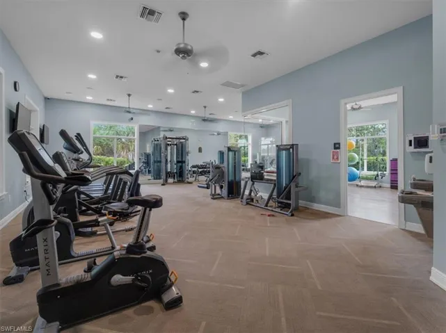 3271 Baravaldo Cir, Cape Coral, Florida 33909