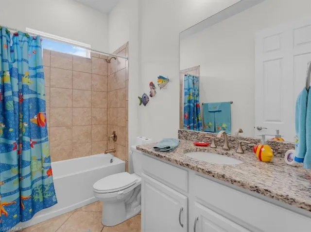3271 Baravaldo Cir, Cape Coral, Florida 33909