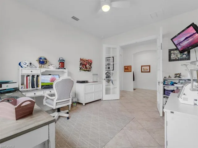 3271 Baravaldo Cir, Cape Coral, Florida 33909