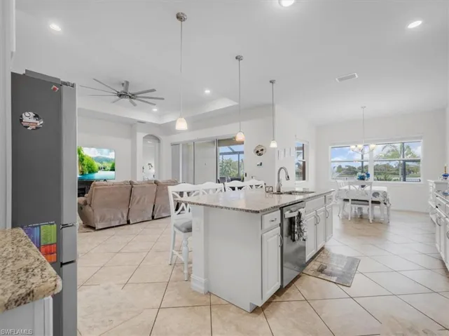 3271 Baravaldo Cir, Cape Coral, Florida 33909