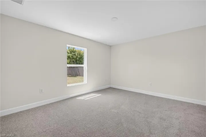 2518 Nw 19th Pl, Cape Coral, Florida 33993