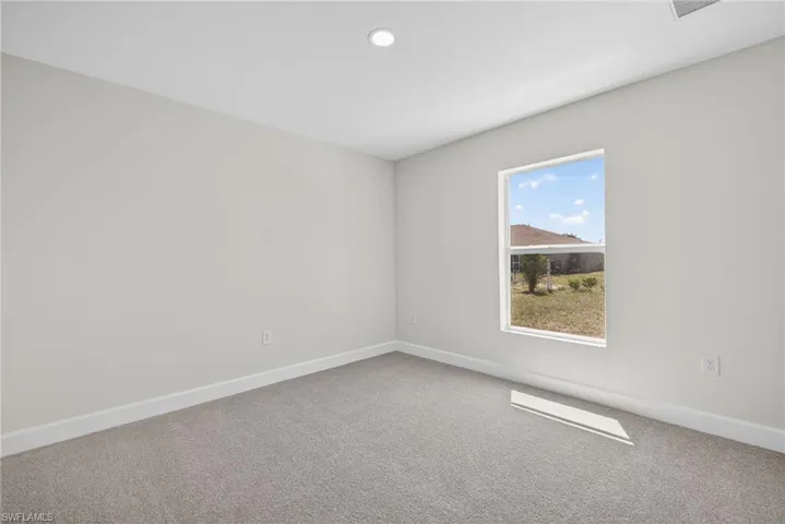2518 Nw 19th Pl, Cape Coral, Florida 33993