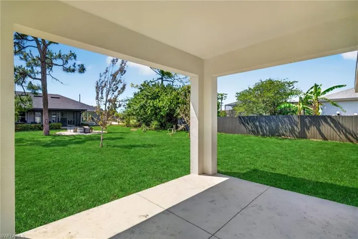 2518 Nw 19th Pl, Cape Coral, Florida 33993