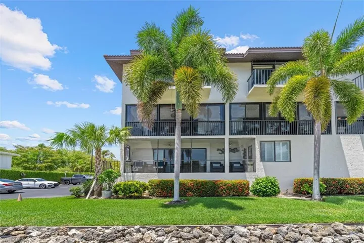 1400  Blue Point  AVE, Naples, FL 34102