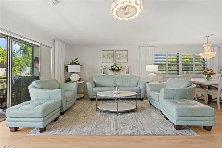 1400  Blue Point  AVE, Naples, FL 34102