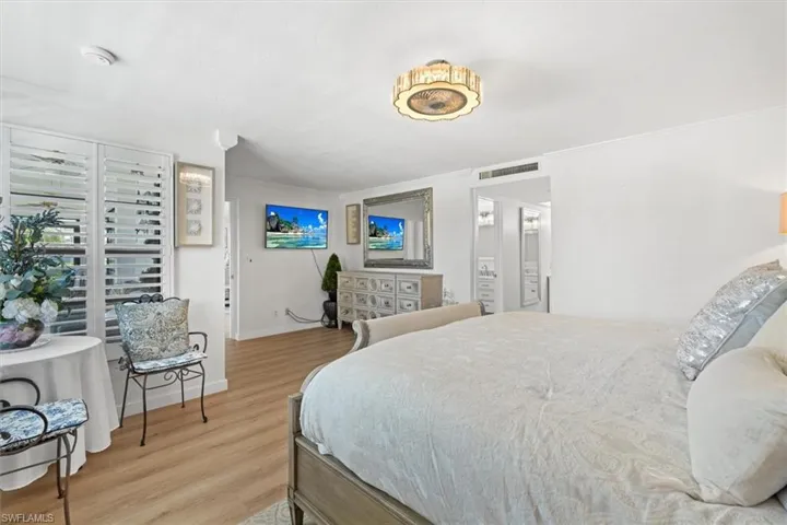 1400  Blue Point  AVE, Naples, FL 34102