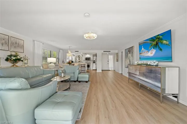 1400  Blue Point  AVE, Naples, FL 34102