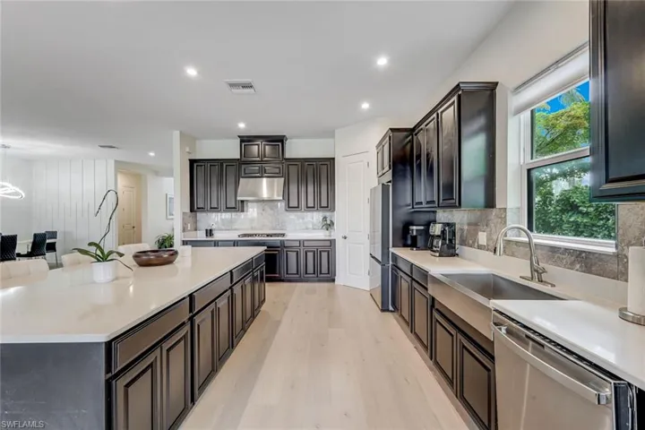 11110 Canal Grande Dr, Fort Myers, Florida 33913